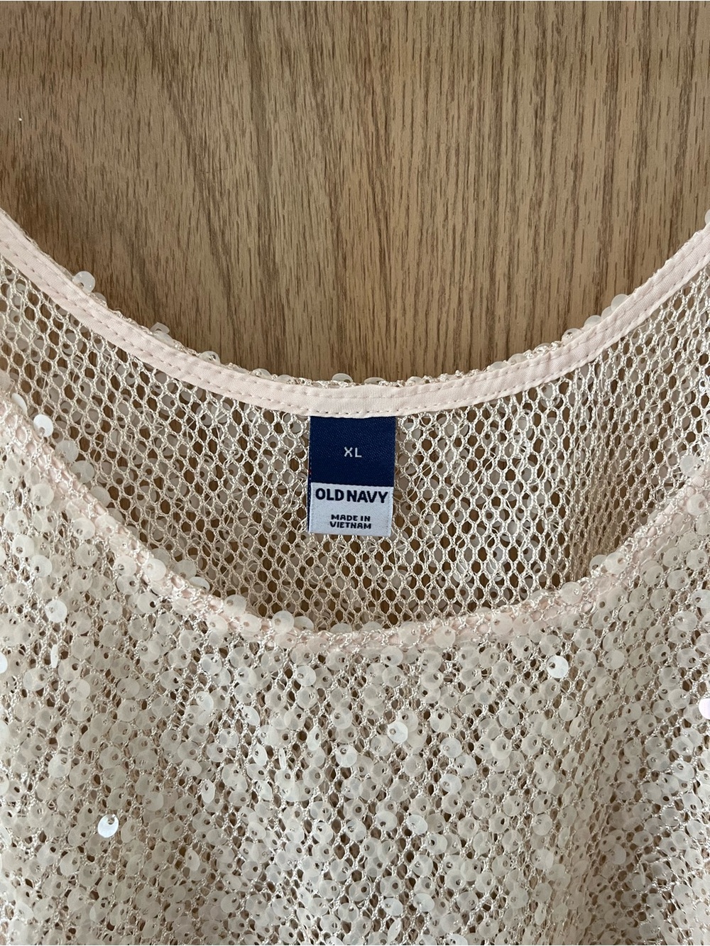 NWT Old Navy Sequin Tank Top in Sea Salt - Picture 4 of 9